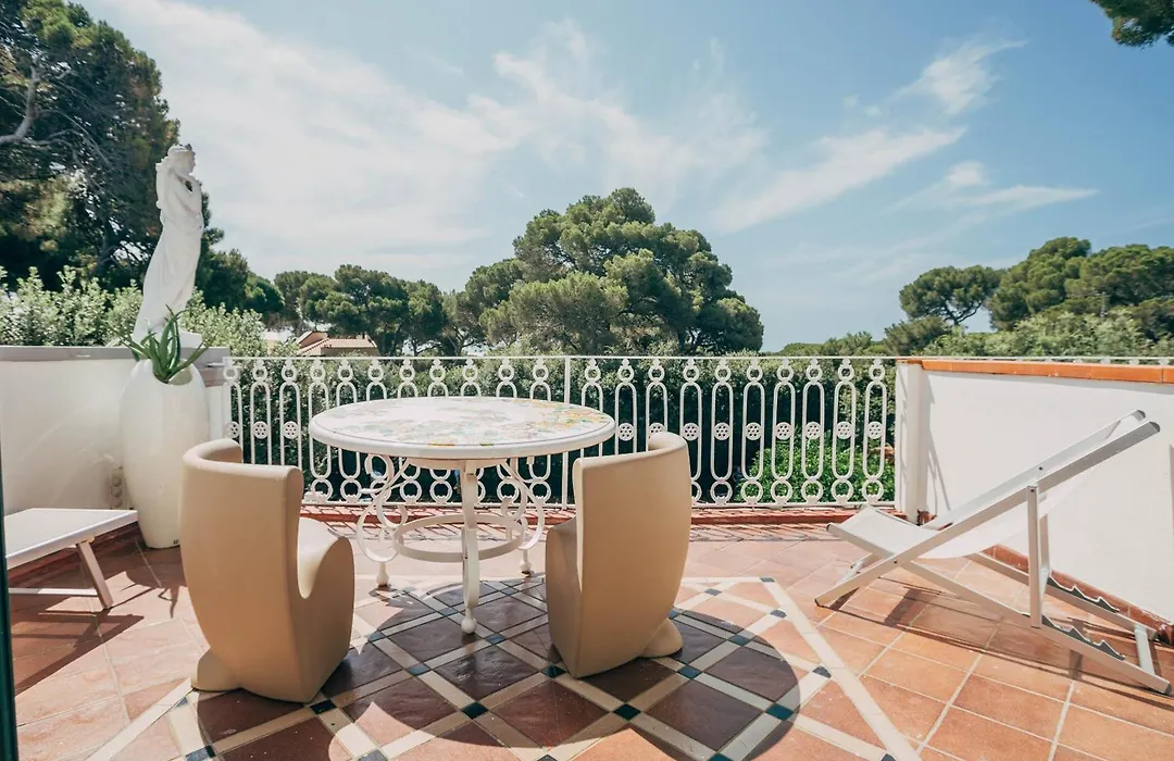 Villa Giulietta Hotel-1